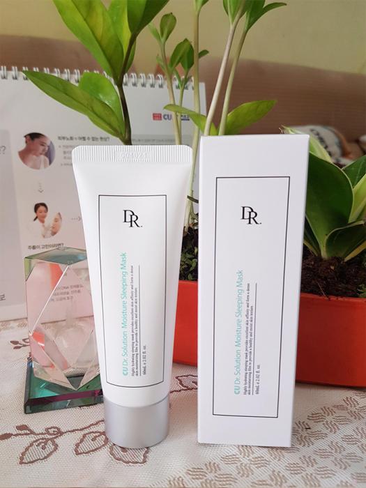 Mặt nạ ngủ dưỡng ẩm